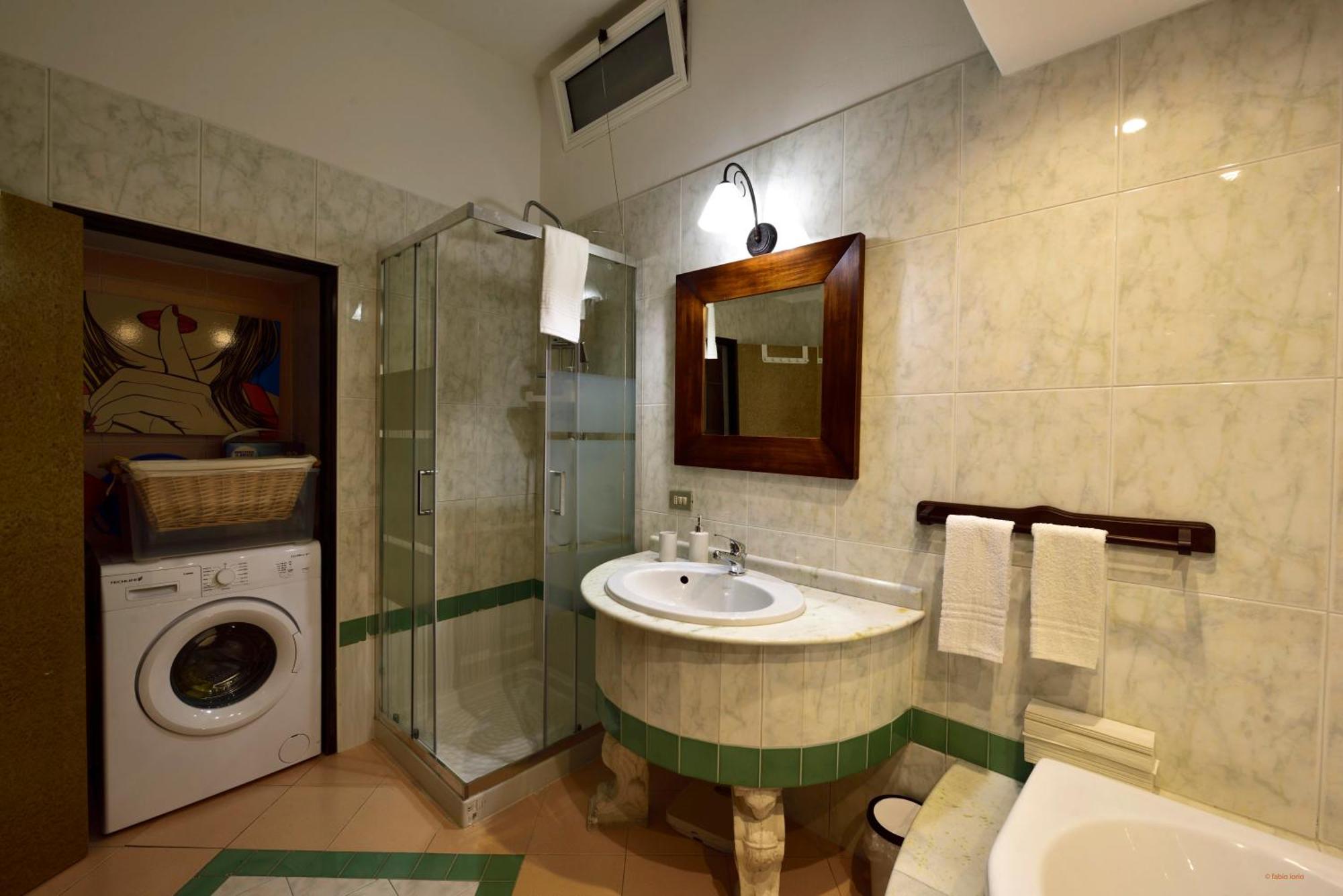 Ciaobari Apartment - Elegant 4 Bedrooms In The Heart Of Old Town 외부 사진